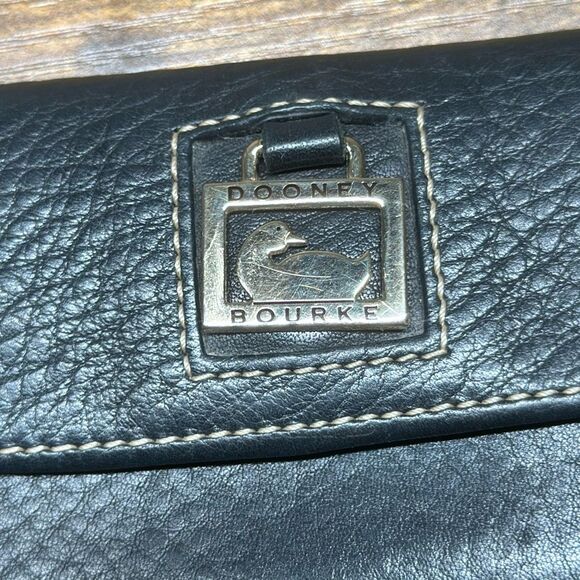 Dooney Bourke Dillen Black Leather Checkbook Clutch Large Wallet Vintage Retro - Picture 2 of 11